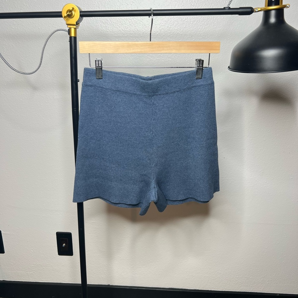 ‘LULUS’ lounge shorts